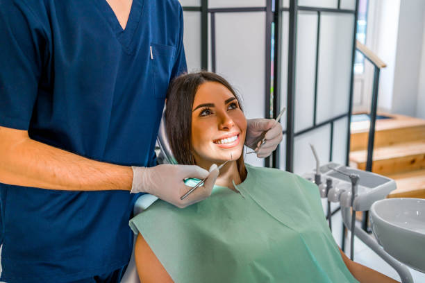 Best Veneers and Lumineers  in Long Beach, WA